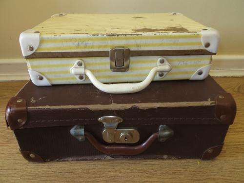 VINTAGE PRE-SCHOOL KIDS/CHILDREN SUITCASES...TOO CUTE!