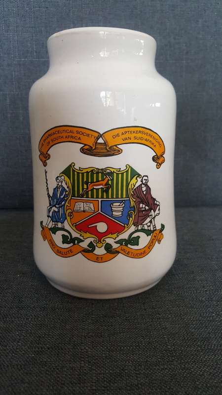 THE MEDICAL PHARMACEUTICAL SOCIETY OF S.A PORCELAIN POT BY ZAALBERG POTTERY