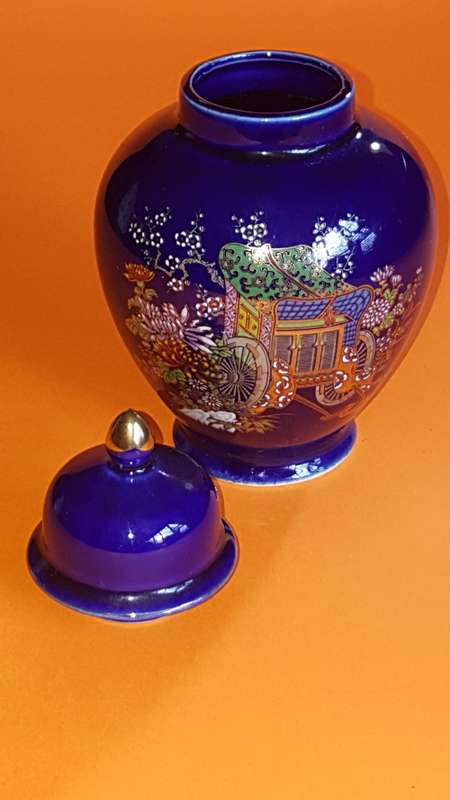 Vintage Oriental Cobalt Blue flower Cart Ginger Jar