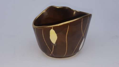 VINTAGE BROWN GERMANY PORCELAIN KIDNEY SHAPE POT/BOWL