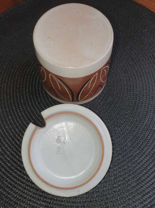 HOGANAS KERAMIK ELDFAST SWEDEN HAND MADE MID-CENTURY MODERN SUGAR BOWL