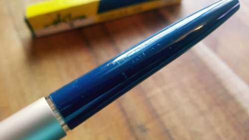 VINTAGE HIFRA FOUNTAIN PEN WITH ORIGINAL BOX