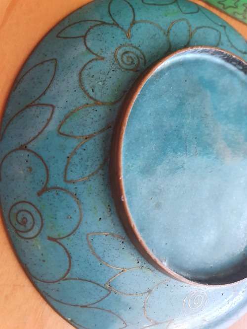 VINTAGE CHINESE CLOISONNE ON BRASS MATCHBOX MATCHES COVER AND ASHTRAY