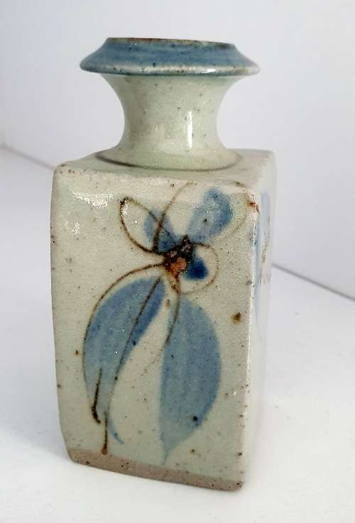 Kolonyama Pottery Lesotho Handpainted Vase