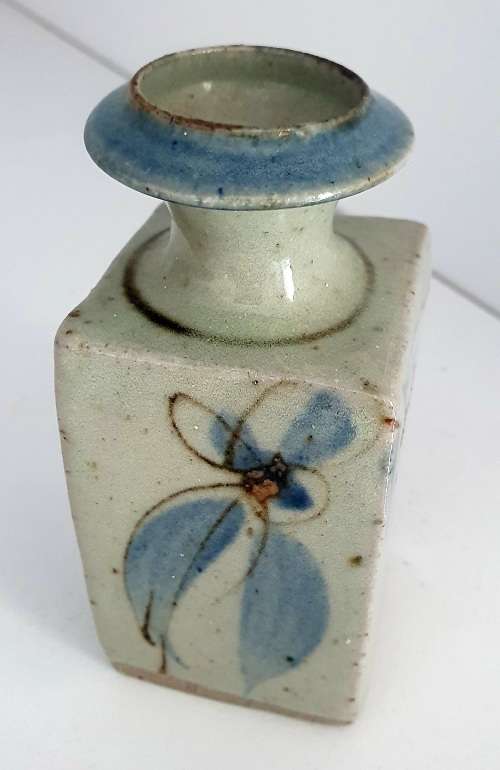 Kolonyama Pottery Lesotho Handpainted Vase