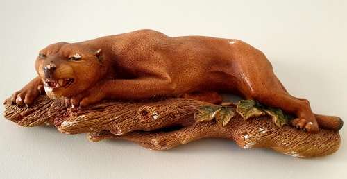 Bossons England Puma / Cougar chalkware figure