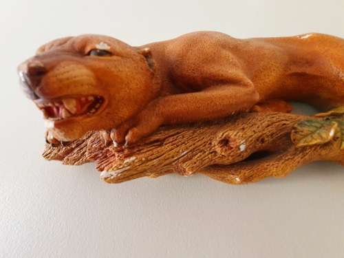 Bossons England Puma / Cougar chalkware figure