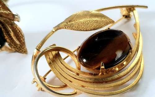 Tigers eye chatoyant gemstone Brass Ring and Brooch Set