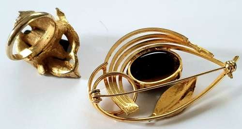 Tigers eye chatoyant gemstone Brass Ring and Brooch Set