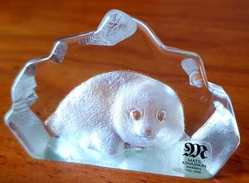 Vintage MATS JONASSON Sweden Glass Seal Sculpture Paperweight