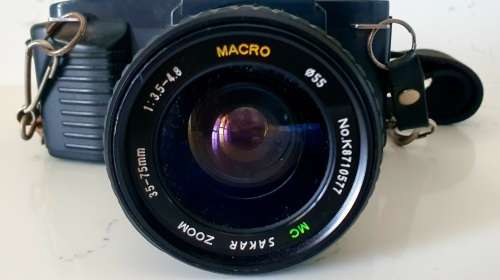 Vibtage Canon T50 Photography Film Camera Zoom Lens Sakar 35-75MM Macro