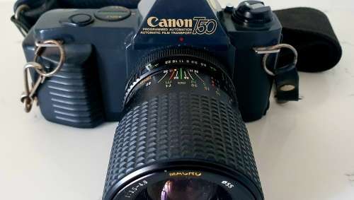 Vibtage Canon T50 Photography Film Camera Zoom Lens Sakar 35-75MM Macro