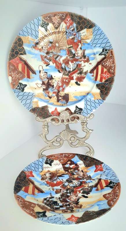 Handpainted Japanese Satsuma signed Plates of Warriors in Fight