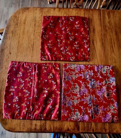 Collection of Chinese silk cushions/pillows