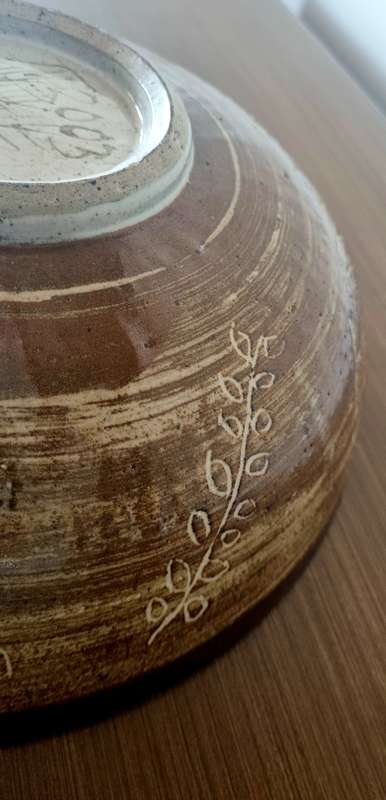 Famous SA Artist Thijs Nel Large pottery bowl (Dated 2003)