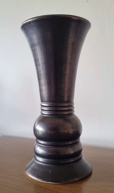 South African Artist Anthony Shapiro Pottery vase