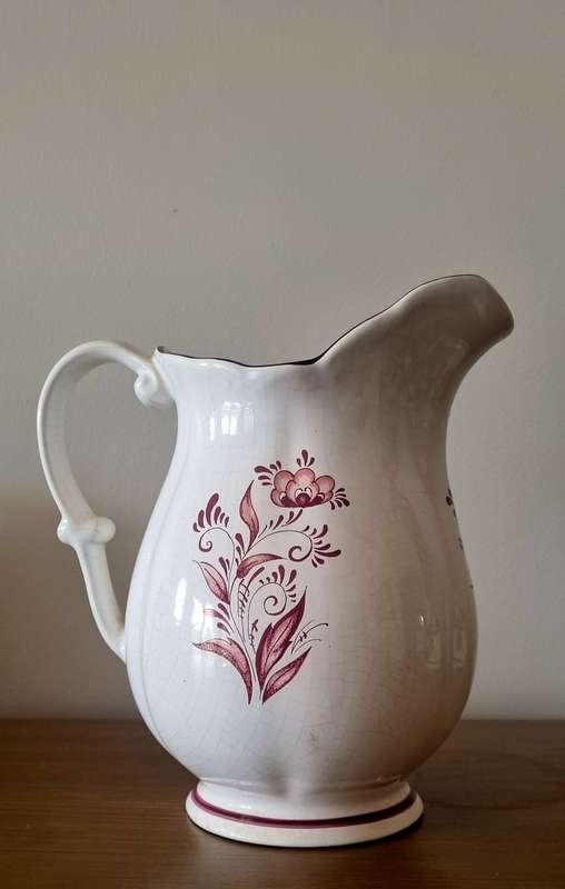 Beautiful Red Delft Holland 2lt Porcelain Pitcher/Jug