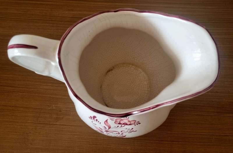 Beautiful Red Delft Holland 2lt Porcelain Pitcher/Jug