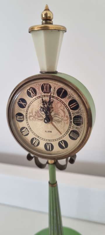 Vintage RHYTHM Alarm Clock Enamel street Lamp Post