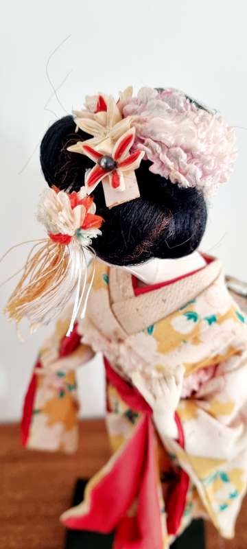 Vintage Traditional Japanese Geisha Doll