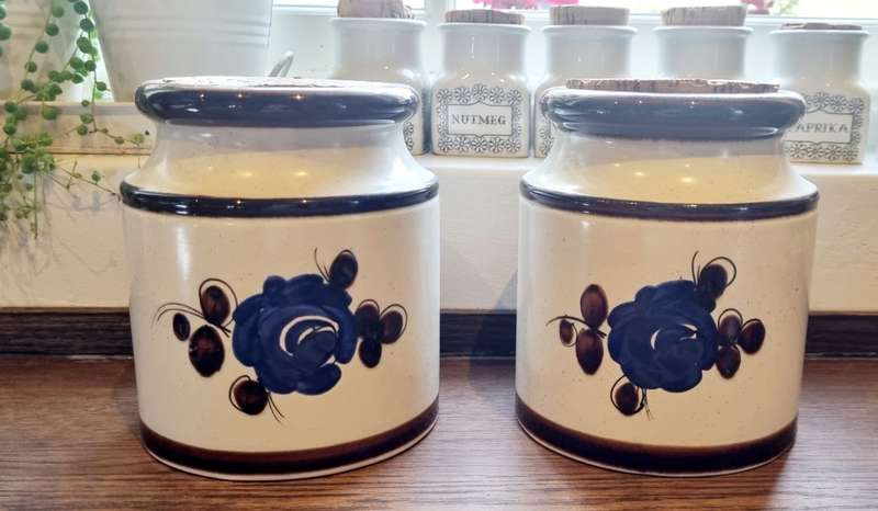 PAIR OF SMF SCHRAMBERG HANDGRMALT MAJOLICA GERMAN ART POTTERY BLUE ROSE CORK JARS