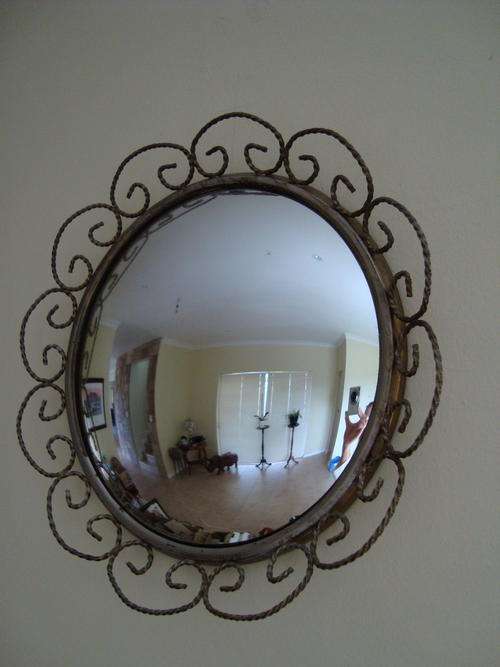 STUNNING VINTAGE MIRROR