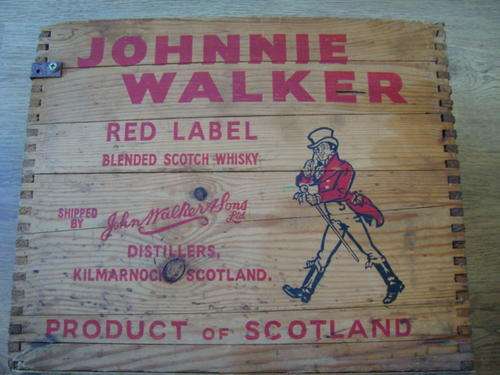 VINTAGE JOHNNIE WALKER RED LABEL SCOTCH WHISKY WOODEN CRATE