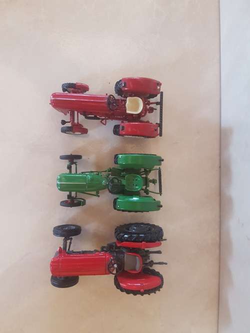UNIVERSAL HOBBIES  DEUTZ D25 1963,PORSCHE SUPER 1958&MASSEY FERGUSON 65 1959 TRACTORS