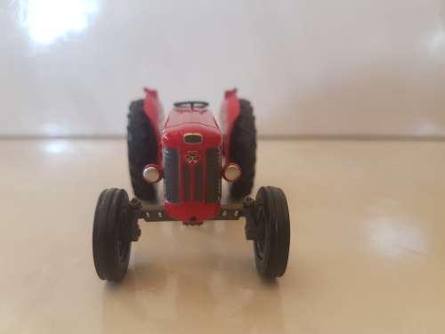 UNIVERSAL HOBBIES  DEUTZ D25 1963,PORSCHE SUPER 1958&MASSEY FERGUSON 65 1959 TRACTORS