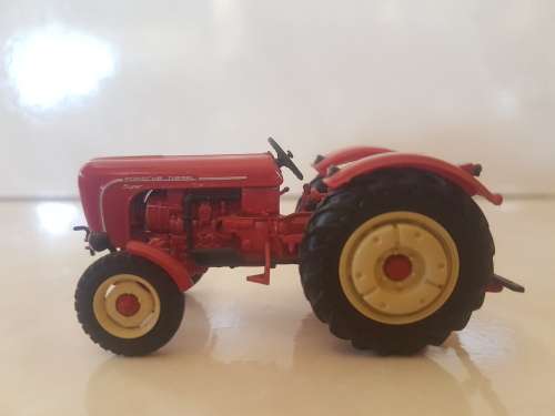UNIVERSAL HOBBIES  DEUTZ D25 1963,PORSCHE SUPER 1958&MASSEY FERGUSON 65 1959 TRACTORS