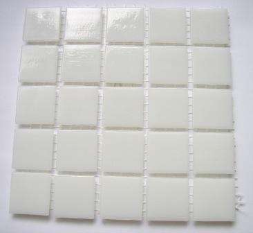 Mosaic river glass - white 20x20x4mm
