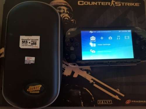 ***XMAS DEAL Sony PSP on CFW + 16GB Sandisk Memory Card***