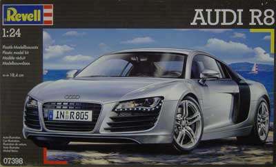 Audi R8.