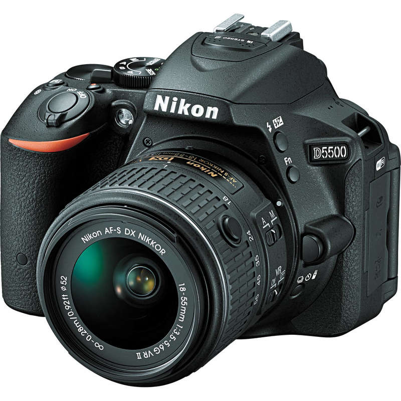 NIKON D5500 DSLR CAMERA BODY plus Nikon AF-s Zoom Nikkor 18-55mm VR ii Lens Kit