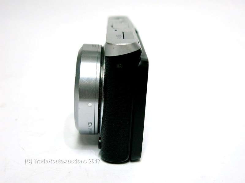 Samsung NX Mini Mirrorless Camera | 20.5MP | 9 mm Lens | Black