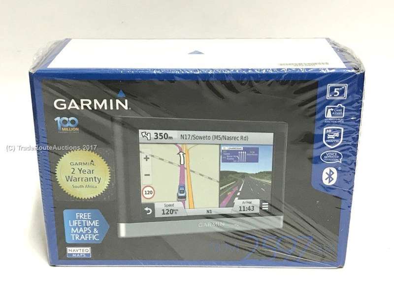 Garmin nuvi 2597LMT 5-Inch Portable Bluetooth Vehicle GPS with Lifetime Maps and Traffic