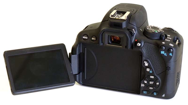 PLEASE READ - Canon EOS 700D DIGITAL SLR CAMERA BODY ONLY | 18.0 MP FULL HD