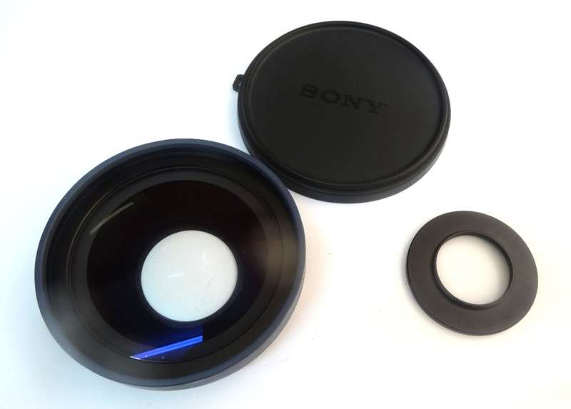 SONY VCL-MHG07 WIDE END CONVERSION LENS X 0.7 WITH 32- 52 CONVERTER - IN LENS CASE
