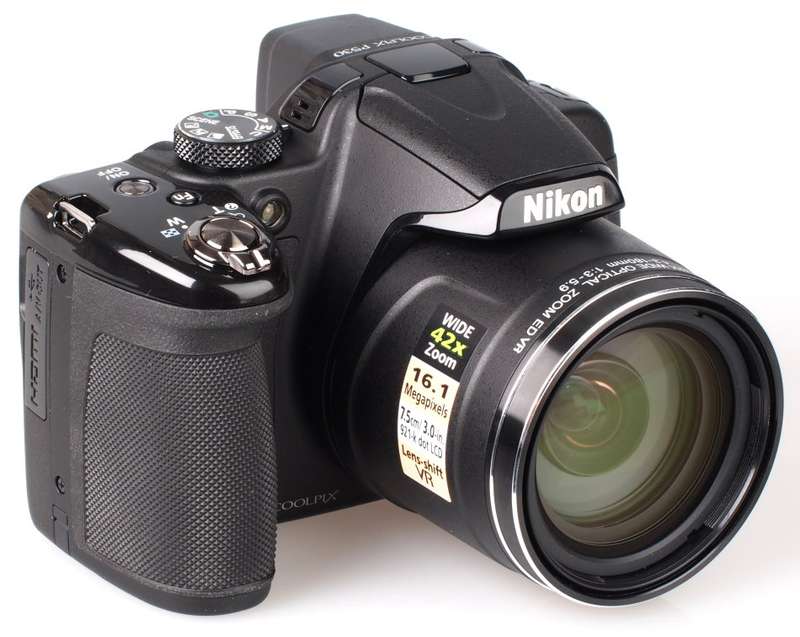 Nikon CoolPix P530 16 MP CMOS Digital Camera with 42x Zoom Lens and Full HD