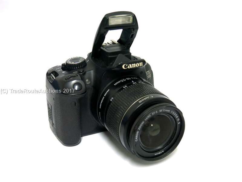 CANON 650D Digital SLR CAMERA with Canon 18-55mm IS Lens (18 Megapixels) DSLR Camera Kit