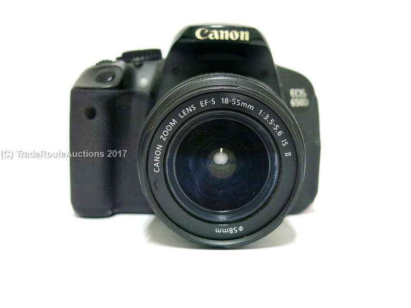 CANON 650D Digital SLR CAMERA with Canon 18-55mm IS Lens (18 Megapixels) DSLR Camera Kit