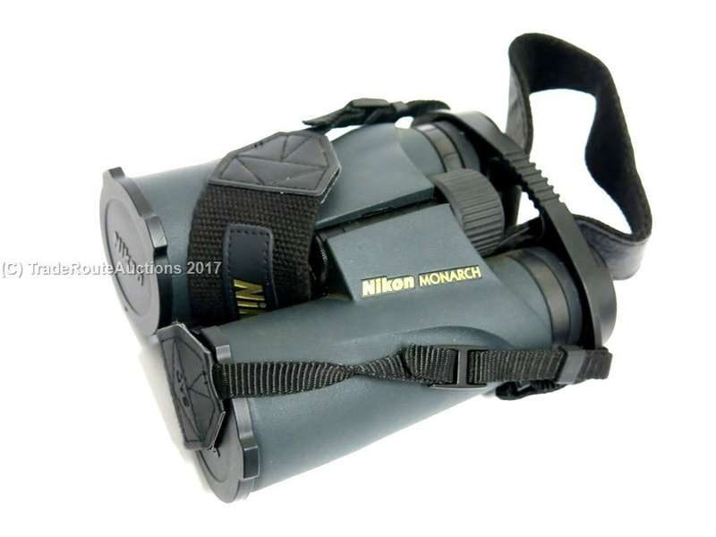 Nikon Monarch 10X42 DCF Binoculars - in Box Complete - DEMO