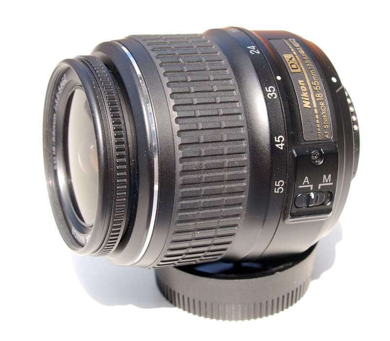 Nikon 18-55mm f/3.5-5.6G AF-S DX G ED Nikkor Lens