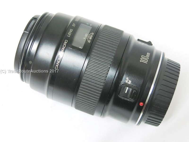 Canon EF 100mm f2.8 Macro Wide Angle Lens for Canon DSLR Cameras