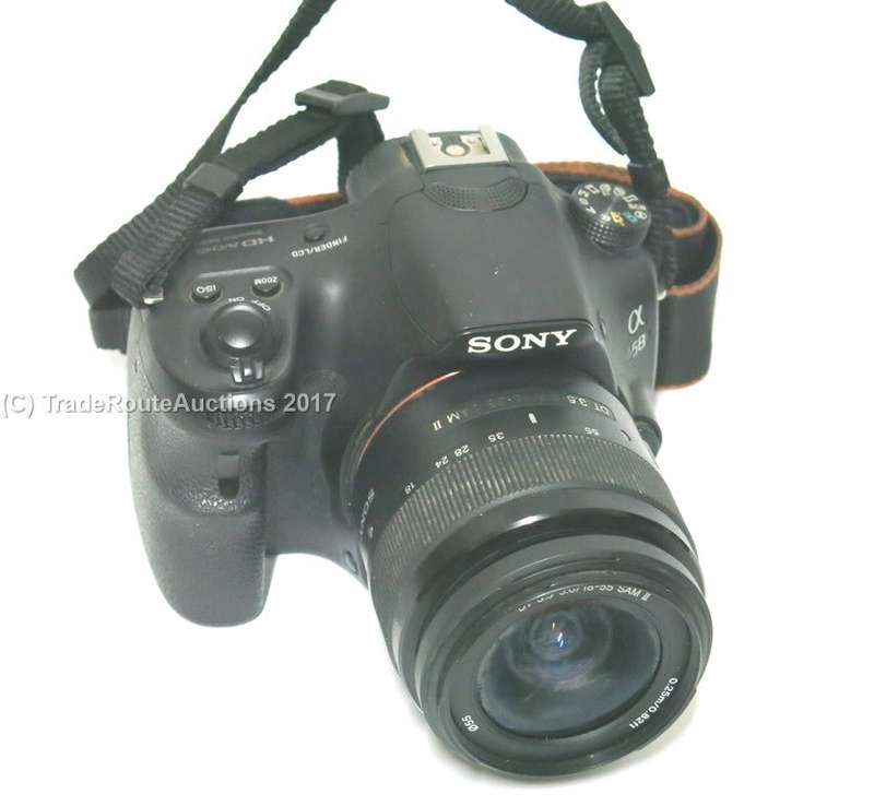 Sony SLT-A58 Digital SLR Kit with 18-55mm Zoom Lens, 20.1MP SLR Camera with 2.7Inch Tilt LCD
