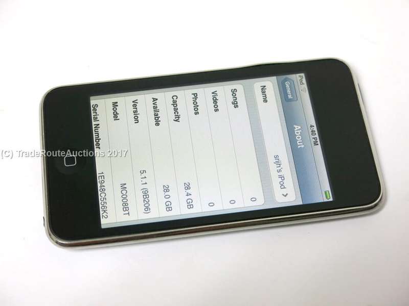 Apple iPod Touch Black | 32GB  | MC008BT | A1318  *** IPOD TOUCH ***