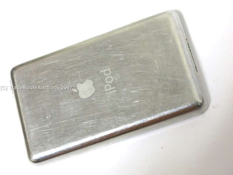 Apple IPod Classic 160GB [ MC293 ] *** 7th Generation **** IPOD 160GB SILVER 2.5" LCD Screen