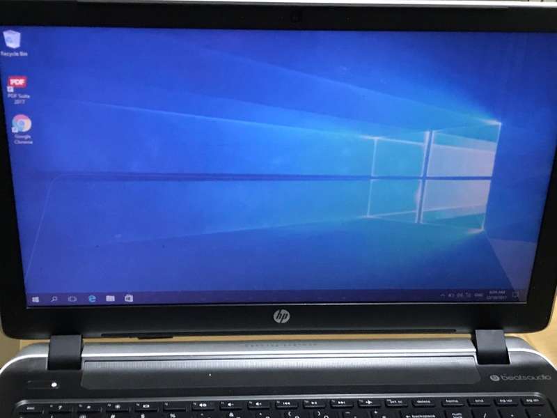 HP PAVILION 15  NOTEBOOK | CORE i3 4030U @ 1.9GHZ | 6GB RAM | 500GB HDD | WIN 10 LAPTOP