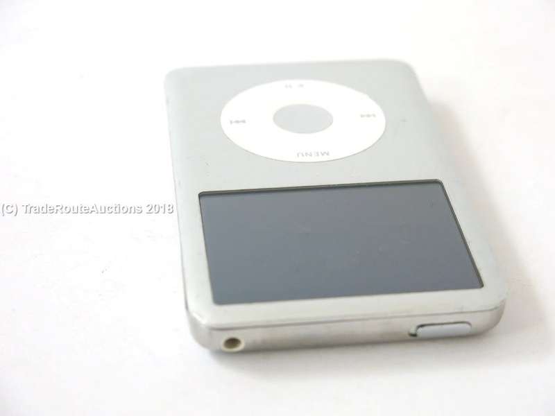 Apple iPod classic 7th Generation silver MB562 - 120GB