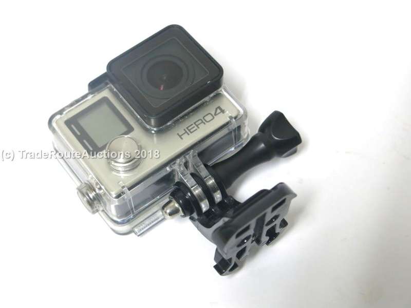 GoPro Hero4 SILVER CHDHY-401 | Built in Touch LCD Display | Wi-Fi | Comes with Casing